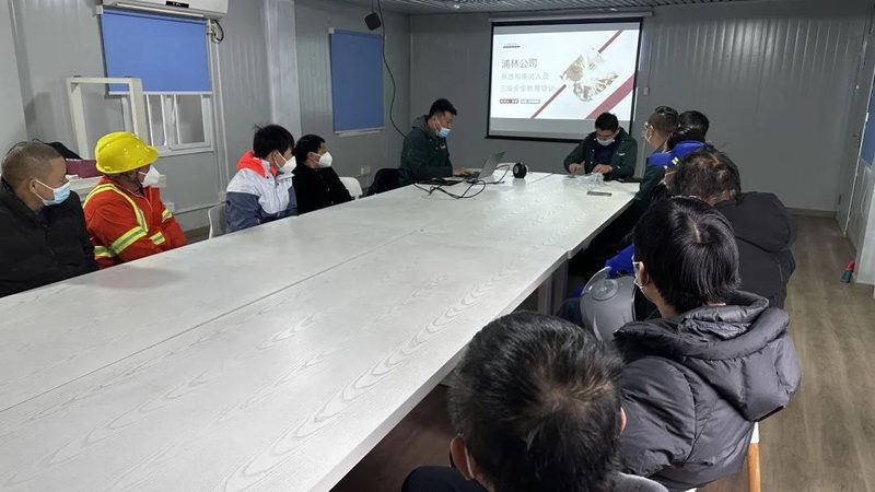 企业内训与公开课：一场培训的两种路径